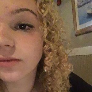 Meet your Posher, Gina